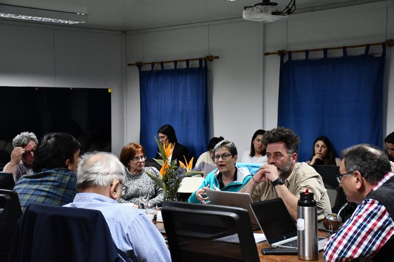 Sesion del Consejo en el CRS